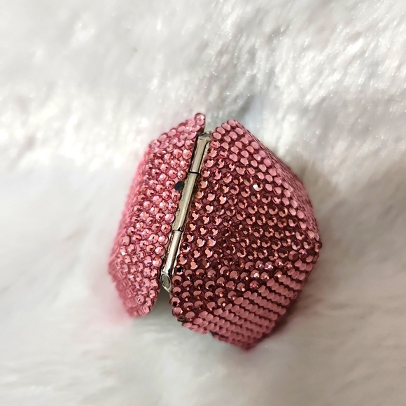 Judith Leiber Pill Keeper - Picture 7 of 8